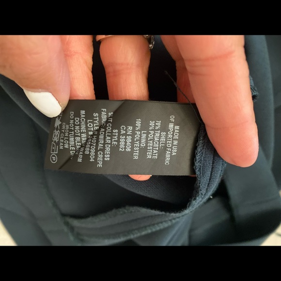 Theory • Admiral Crepe Collar • Sheath Dress • Emerald Green • Size 0 - Picture 6 of 6